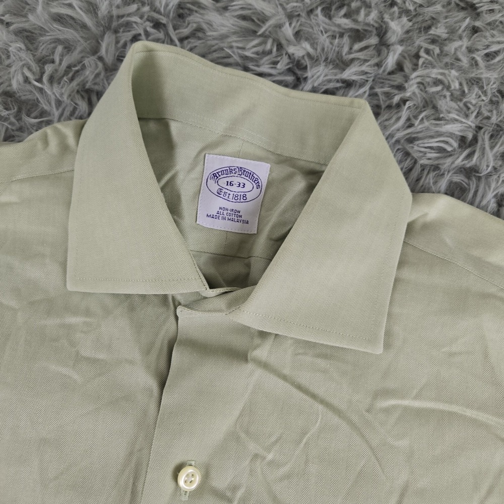 Brooks Brothers Mens 16-33 Green Herringbone Non-Iron Cotton Dress Shirt